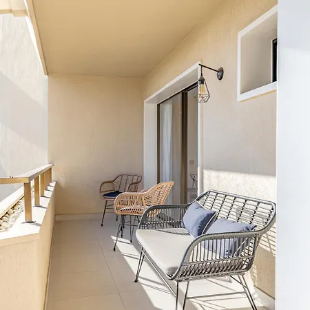 Golf & Country Club Relax Y Piscina Cerca Marbella エステポナ