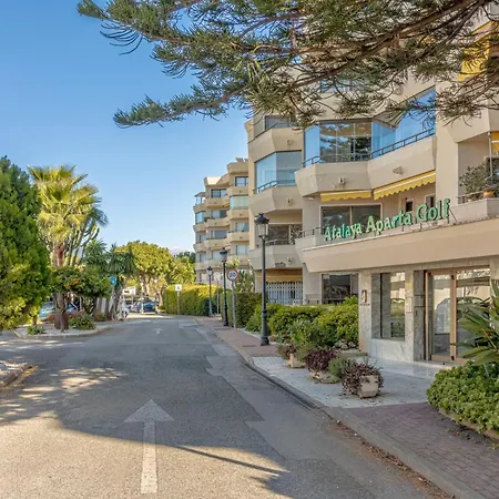 Golf & Country Club Relax Y Piscina Cerca Marbella アパート